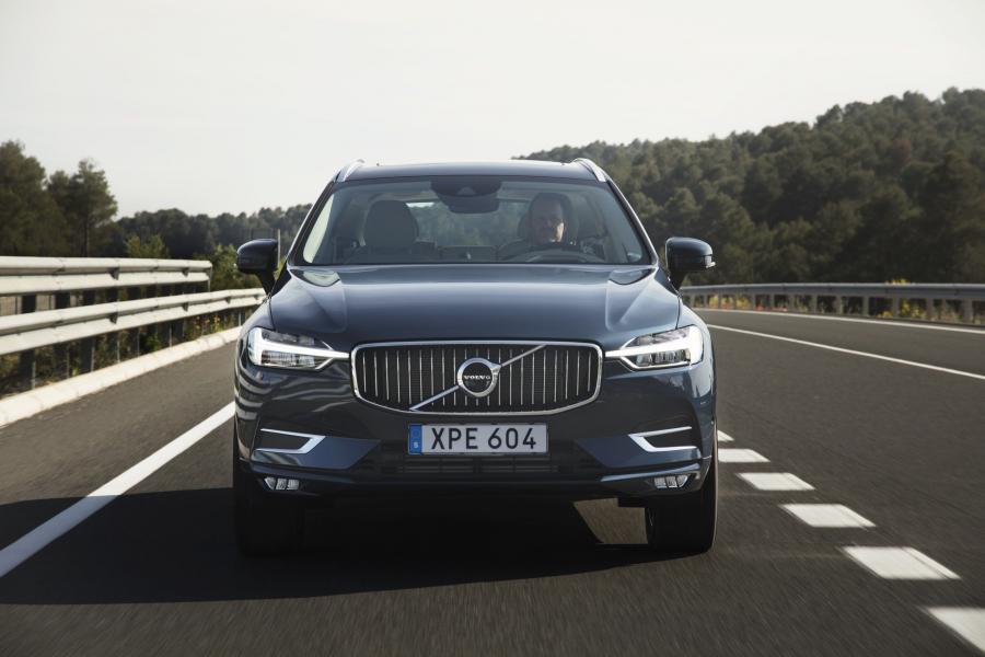  Volvo XC60 T6 Inscription 2017 года  (WW) (фото 13 из 72)